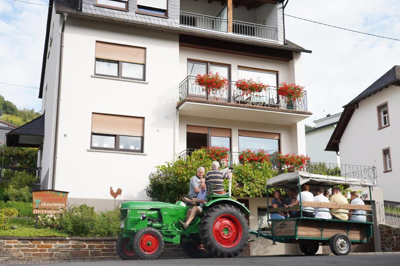 Ferienweingut Hirschen Schulstrasse Bed & Breakfast Burg  ภายนอก รูปภาพ