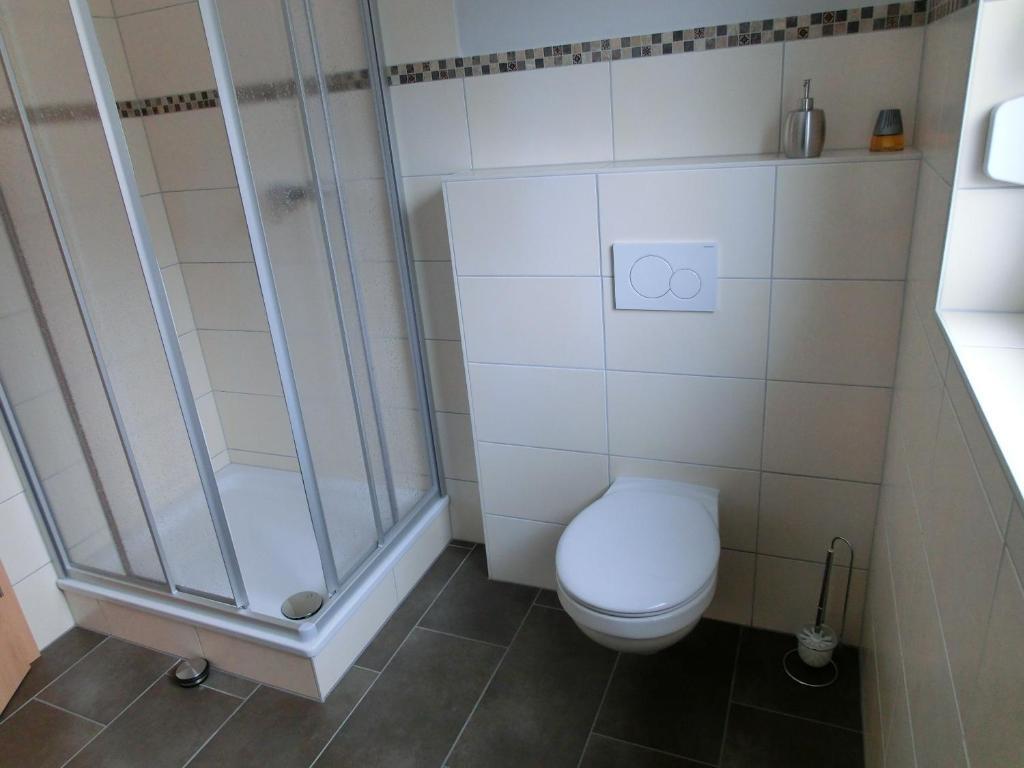 Ferienweingut Hirschen Schulstrasse Bed & Breakfast Burg  ห้อง รูปภาพ
