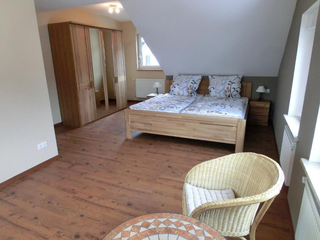 Ferienweingut Hirschen Schulstrasse Bed & Breakfast Burg  ห้อง รูปภาพ